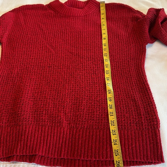 American Eagle Red Knit Cozy Long Sleeve Pullover Sweater Womans Size XS - Picture 8 of 9